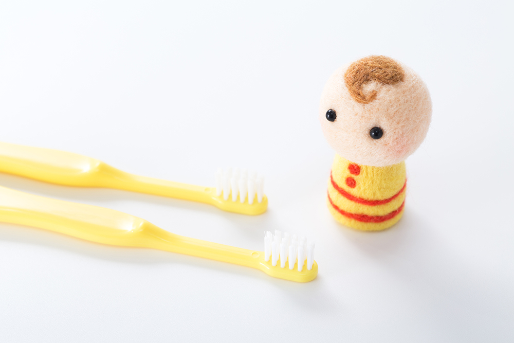 お子さまの歯ブラシ選び